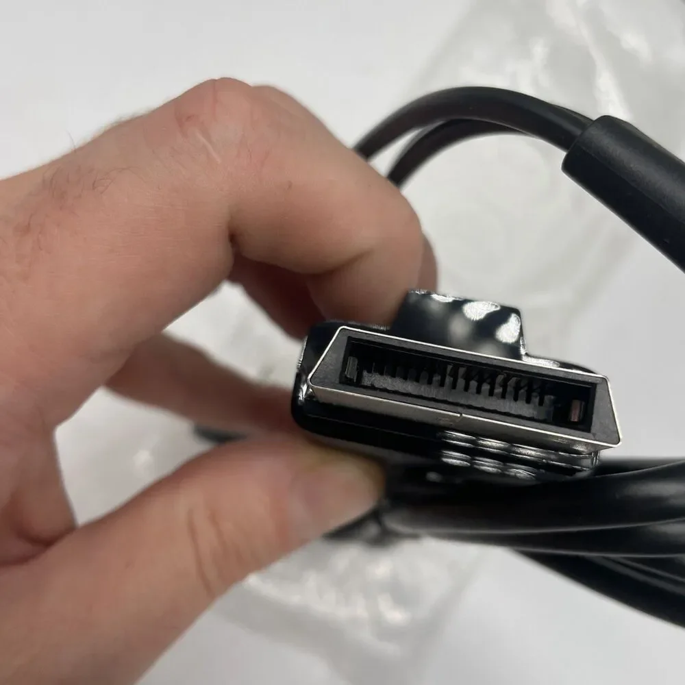 Genuine Microsoft Xbox 360 Composite AV RCA Cable OEM New Open Box